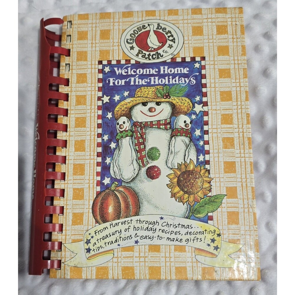 Welcome Home For The Holidays Gooseberry Patch 1995 Spiral Distressed Cookbook